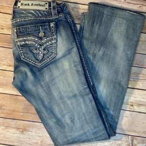 Rock revivals size 25